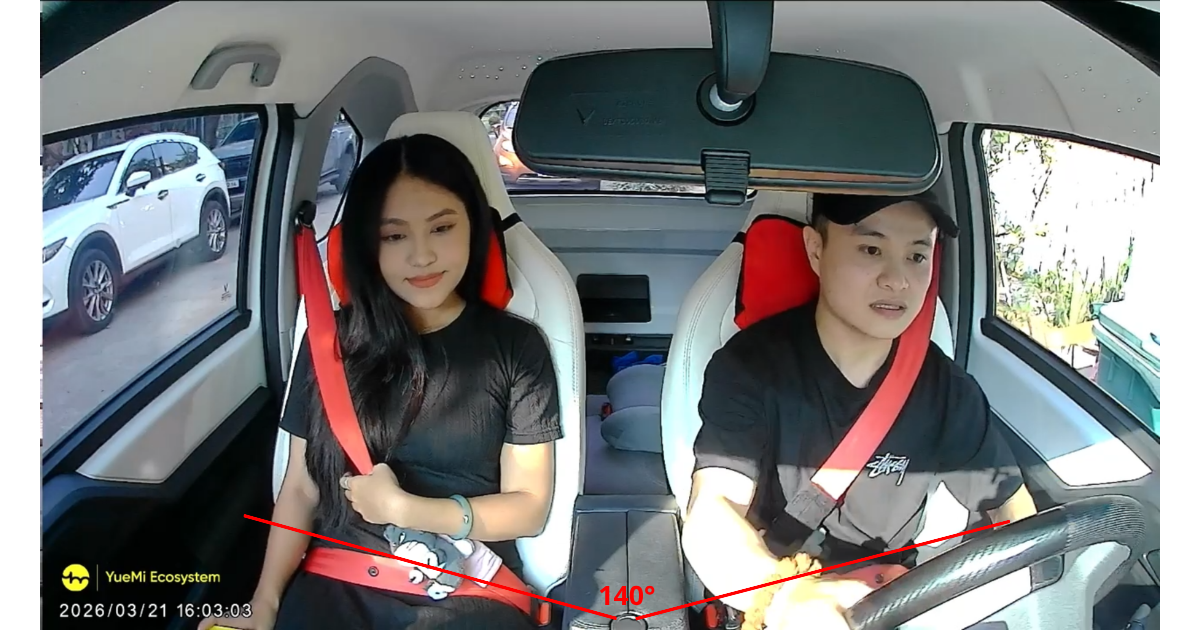 Hình ảnh thực tế trích xuất từ camera trong của Yuemi Q5